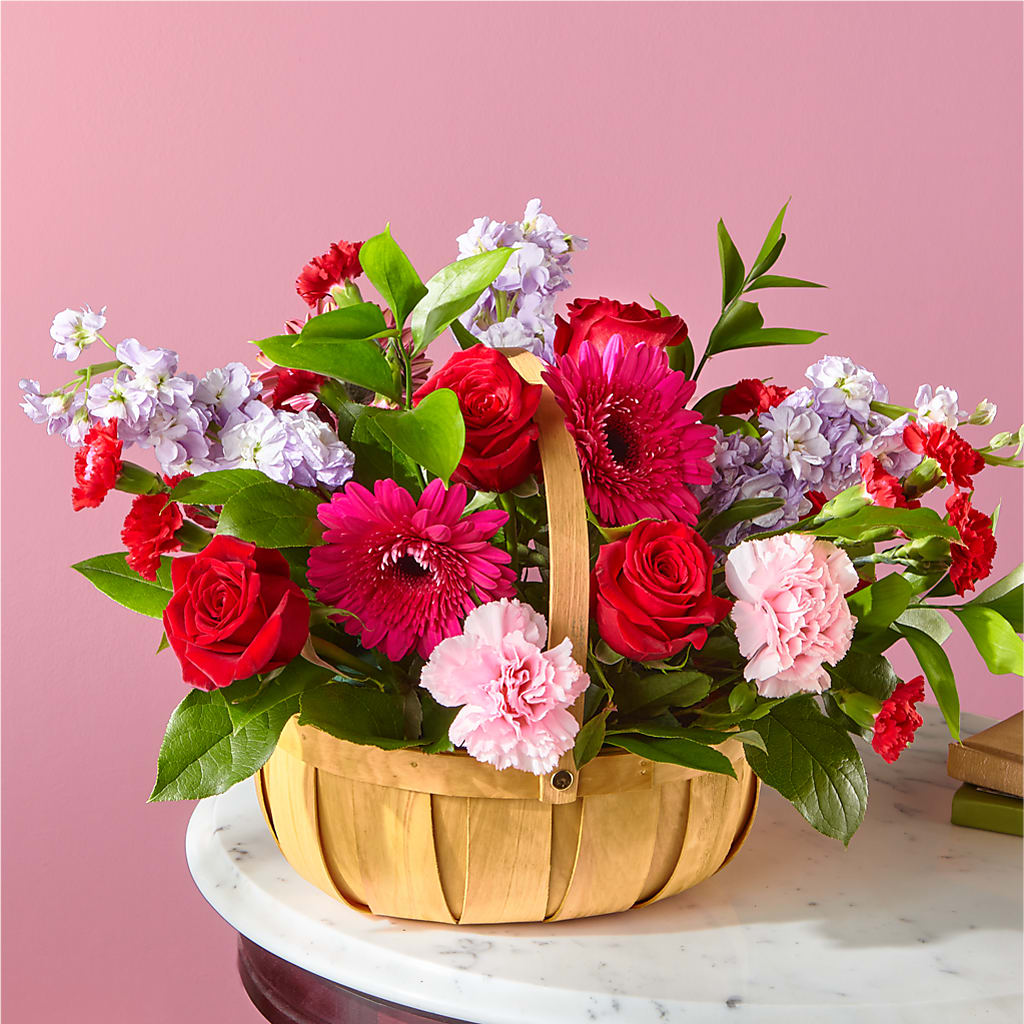 Pink Picnic Basket – Safeway, Pleasanton CA
