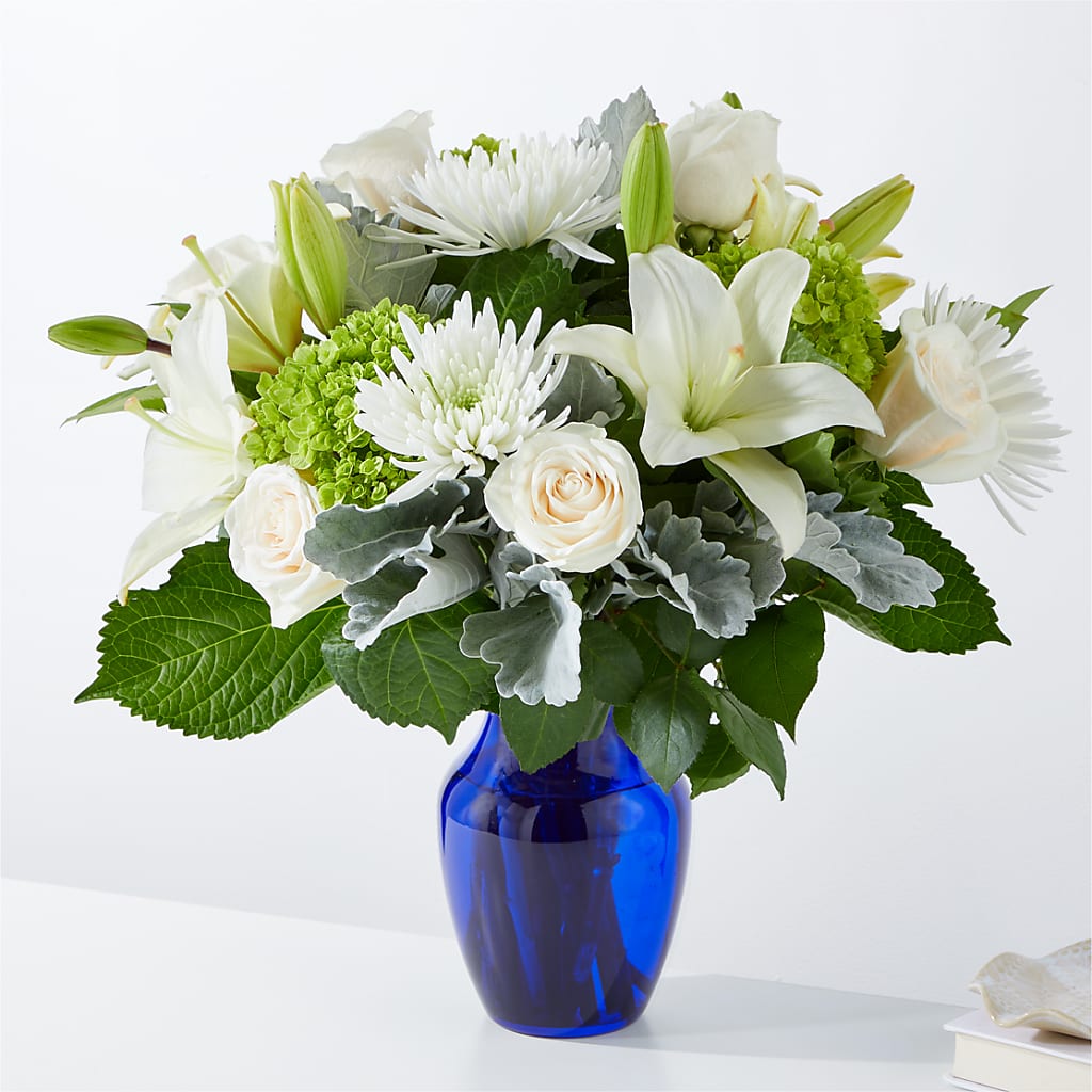 Snowy Dreams Bouquet – Safeway, Pleasanton CA