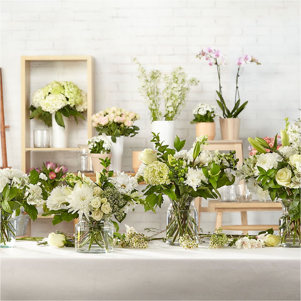 Classic Ivory – A Florist Original –  Safeway, Pleasanton CA