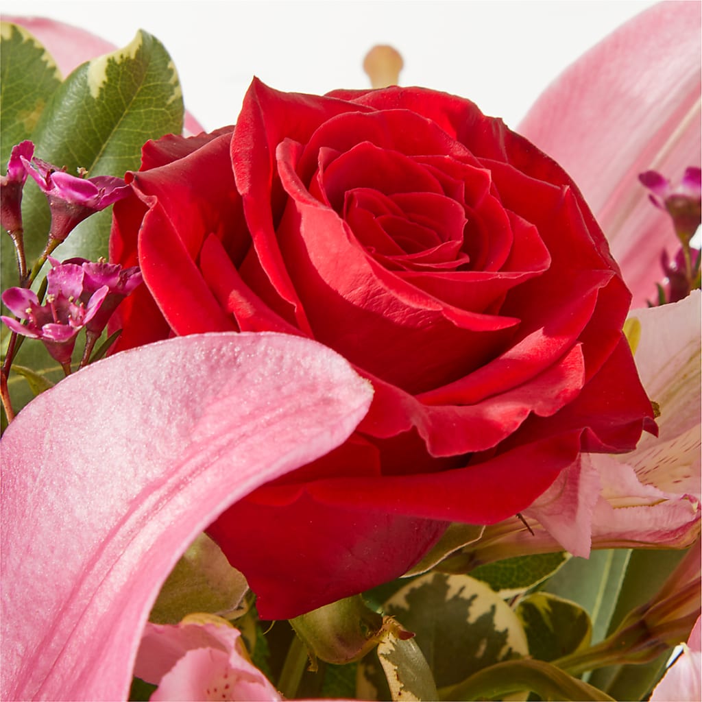 Lucky in Love Bouquet –  Safeway, Pleasanton CA